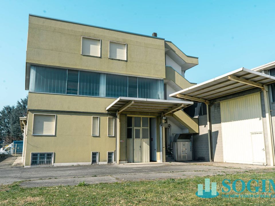 Erhvervsejendom i Paderno Dugnano, Milan - foto 1