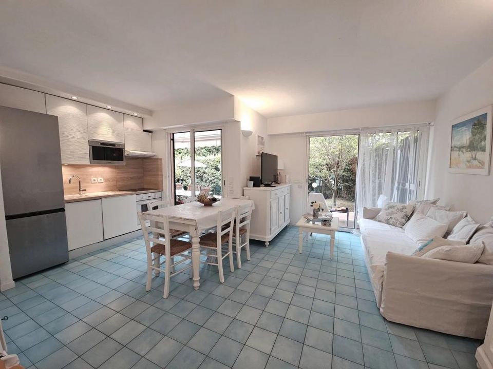 Lejlighed i Antibes, Alpes-Maritimes - foto 2