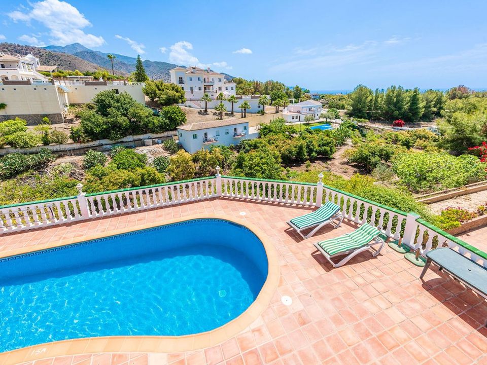 Villa i Nerja, Malaga - foto 2