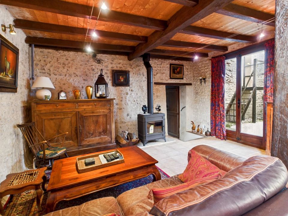 Landsbyhus i Aubeterre-sur-Dronne, Charente - foto 2