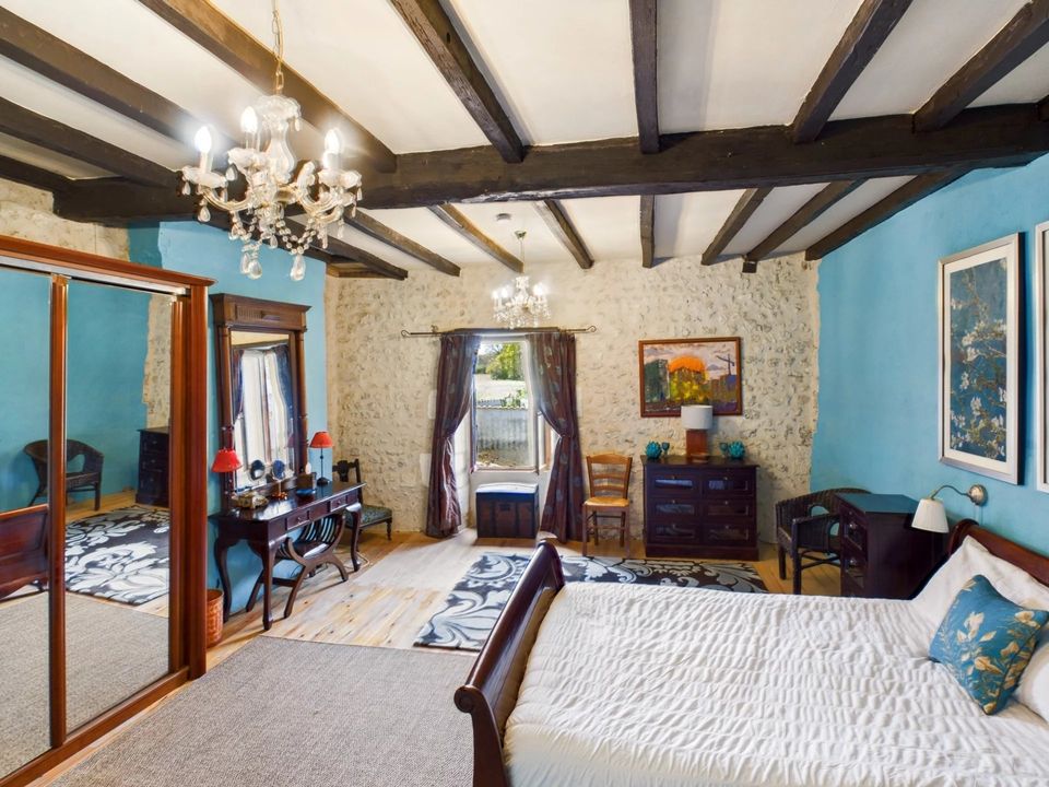 Landsbyhus i Aubeterre-sur-Dronne, Charente - foto 3