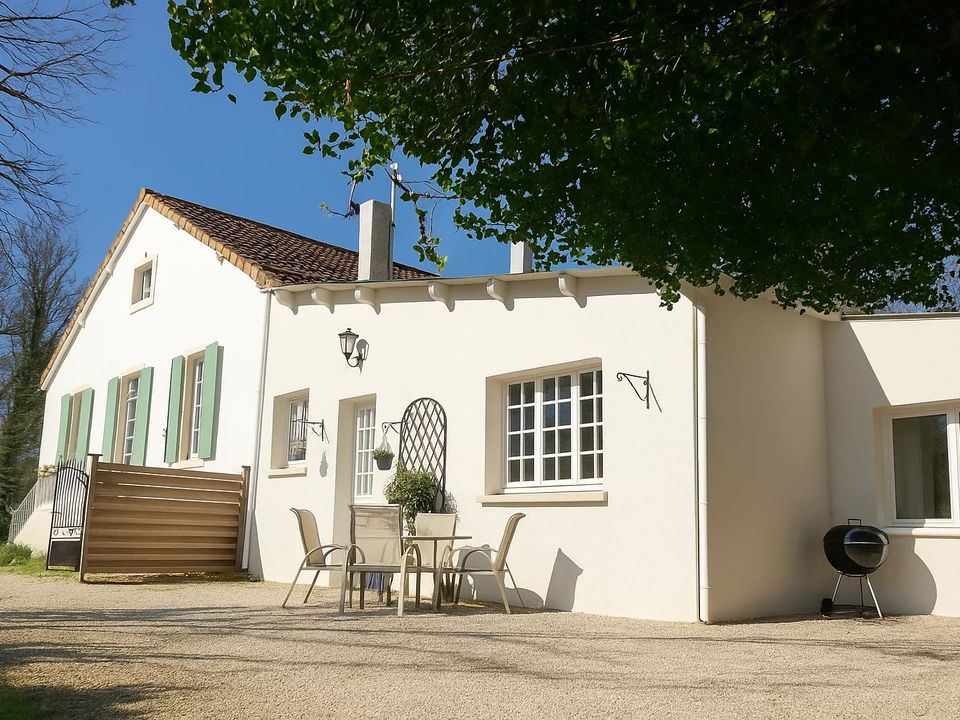 Landsbyhus i Le Vert, Deux-Sevres - foto 1
