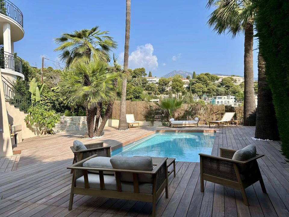 Villa i Roquebrune-Cap-Martin, Alpes-Maritimes - foto 1