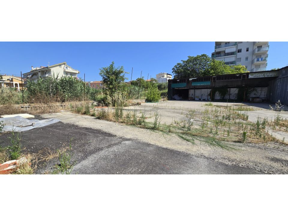 Helårsgrund i Spoltore, Pescara - foto 2