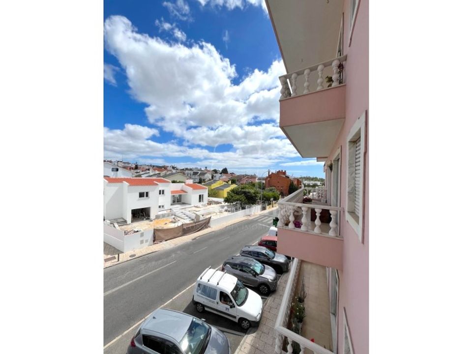 Apartament a Carnaxide, Lisbon - foto 1