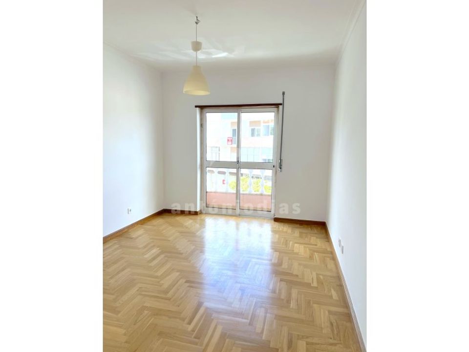 Apartament a Carnaxide, Lisbon - foto 3