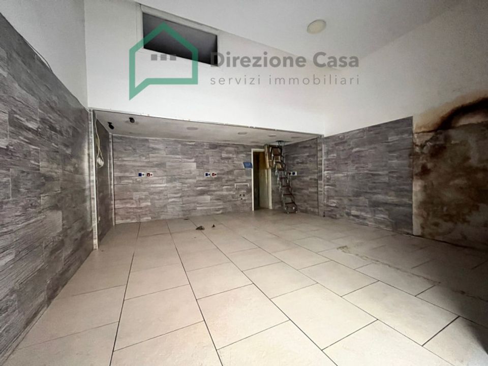 Erhvervsejendom i Naples, Naples - foto 3
