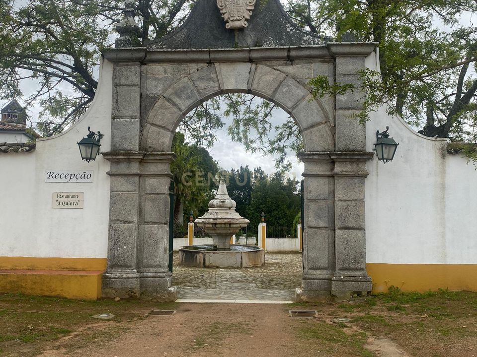 Erhvervsejendom i Elvas, Portalegre - foto 1