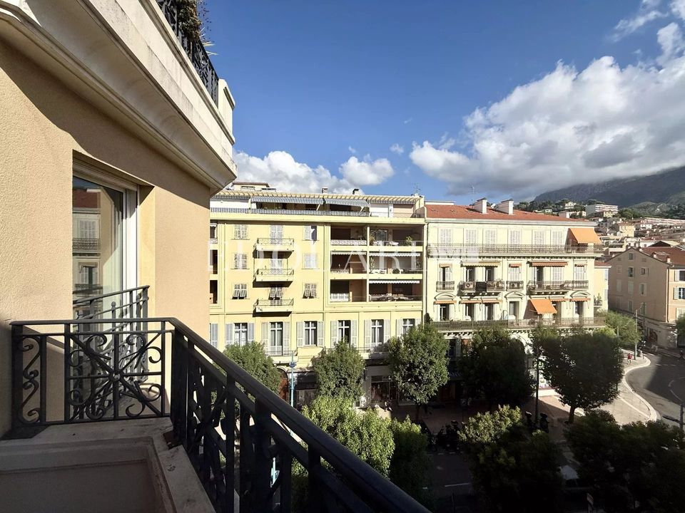 Lejlighed i Menton, Alpes-Maritimes - foto 1