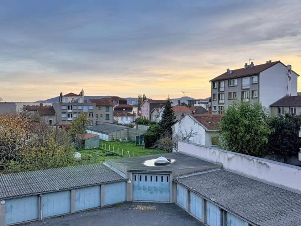Lejlighed i Clermont-Ferrand, Puy-de-Dome - foto 3
