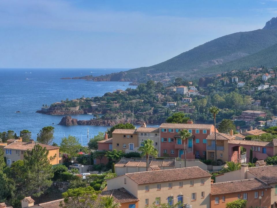 Villa i Theoule-sur-Mer, Alpes-Maritimes - foto 2