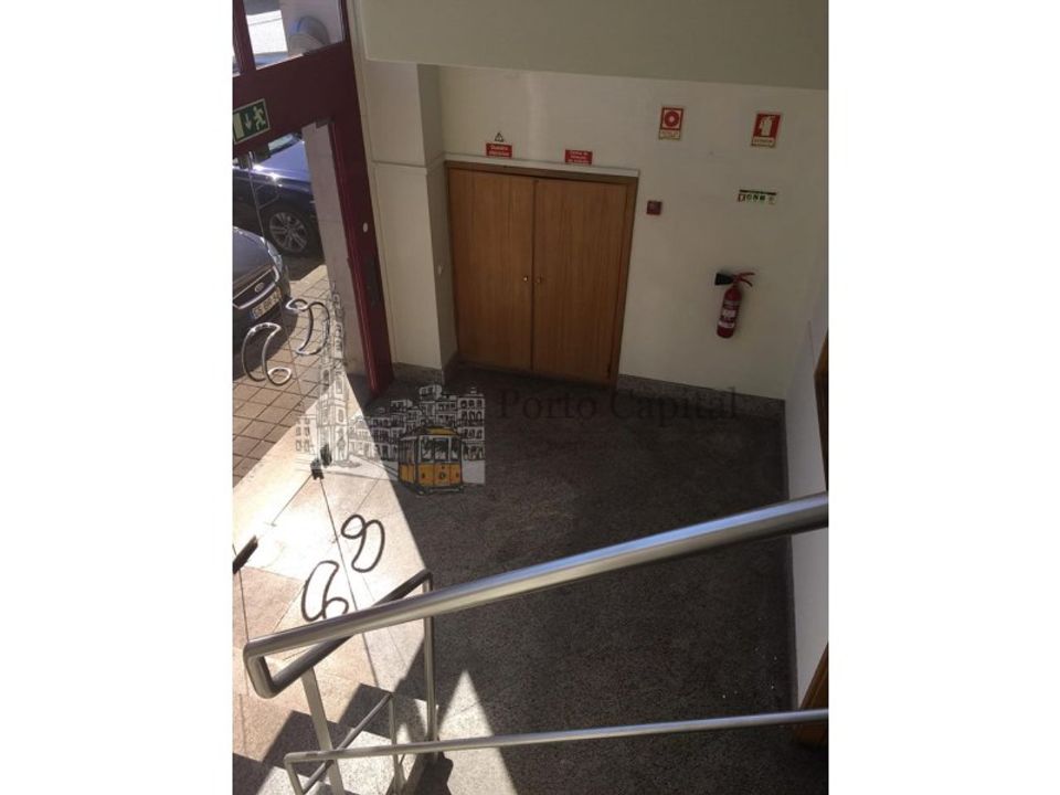 Erhvervsejendom i Moreira, Porto - foto 4
