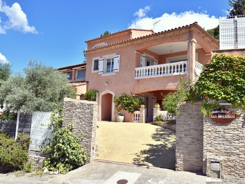 Villa i Digne-les-Bains, Alpes-de-Haute-Provence - foto 2