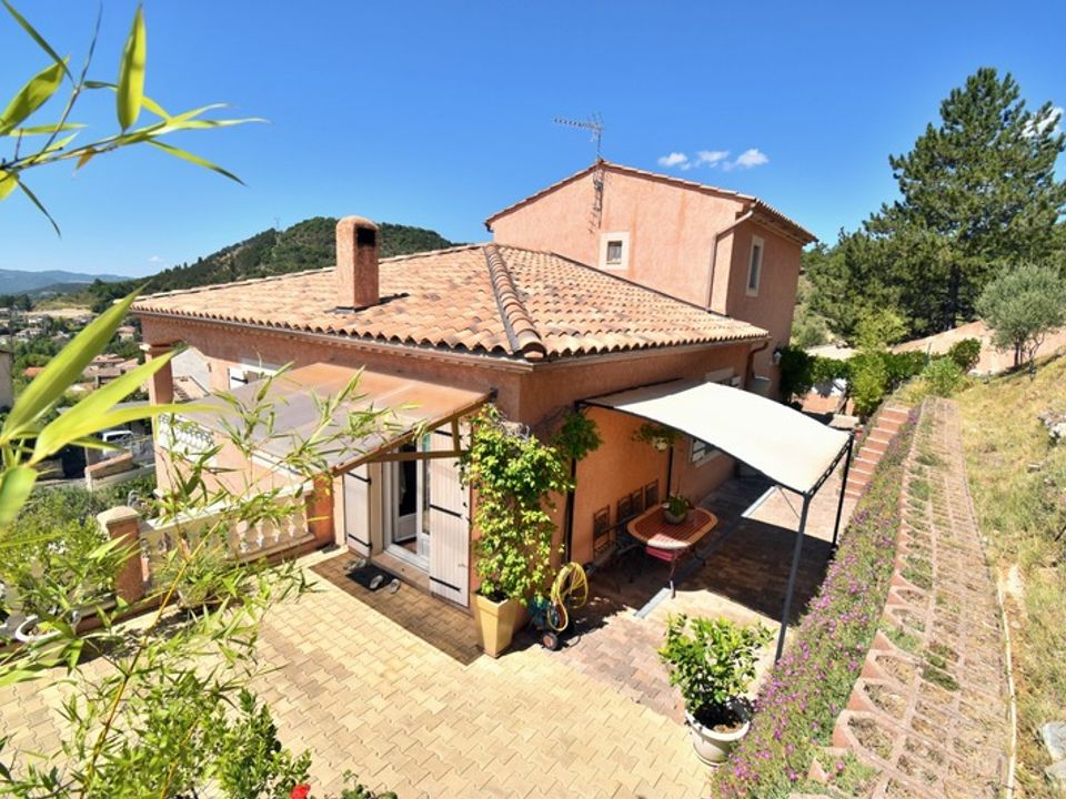 Villa i Digne-les-Bains, Alpes-de-Haute-Provence - foto 3