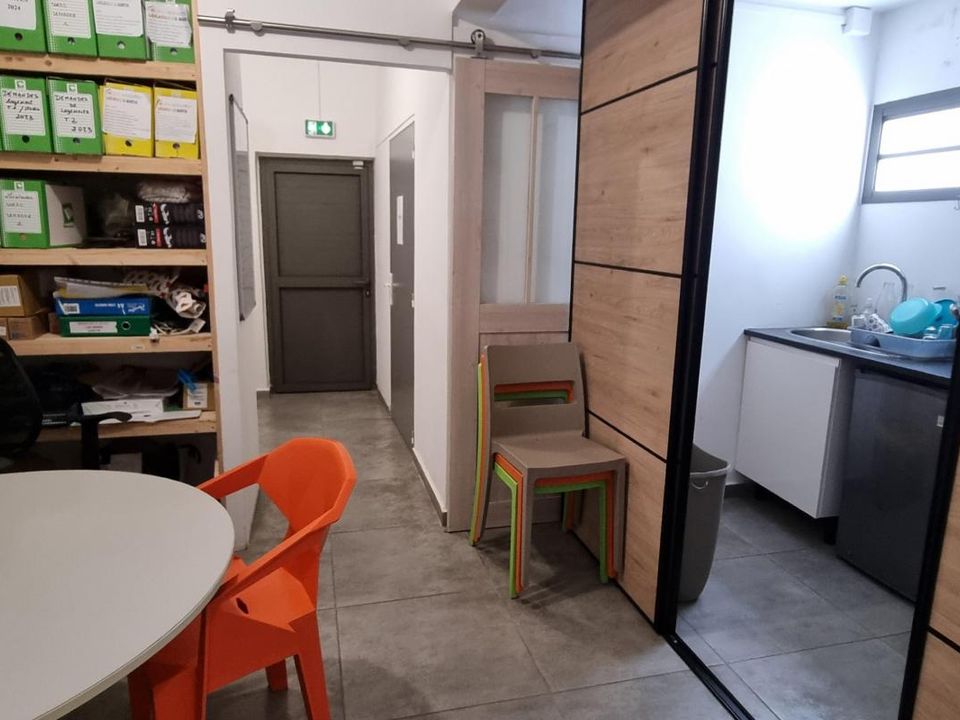 Erhvervsejendom i Saint-Pierre, La Reunion - foto 2