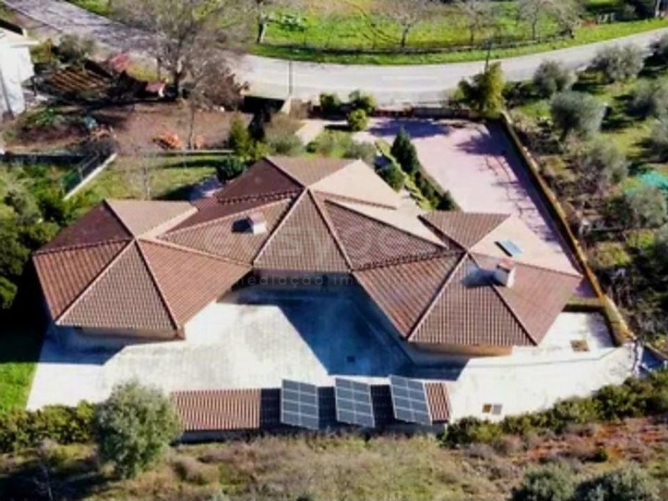 Villa i Braganca, Braganca - foto 1