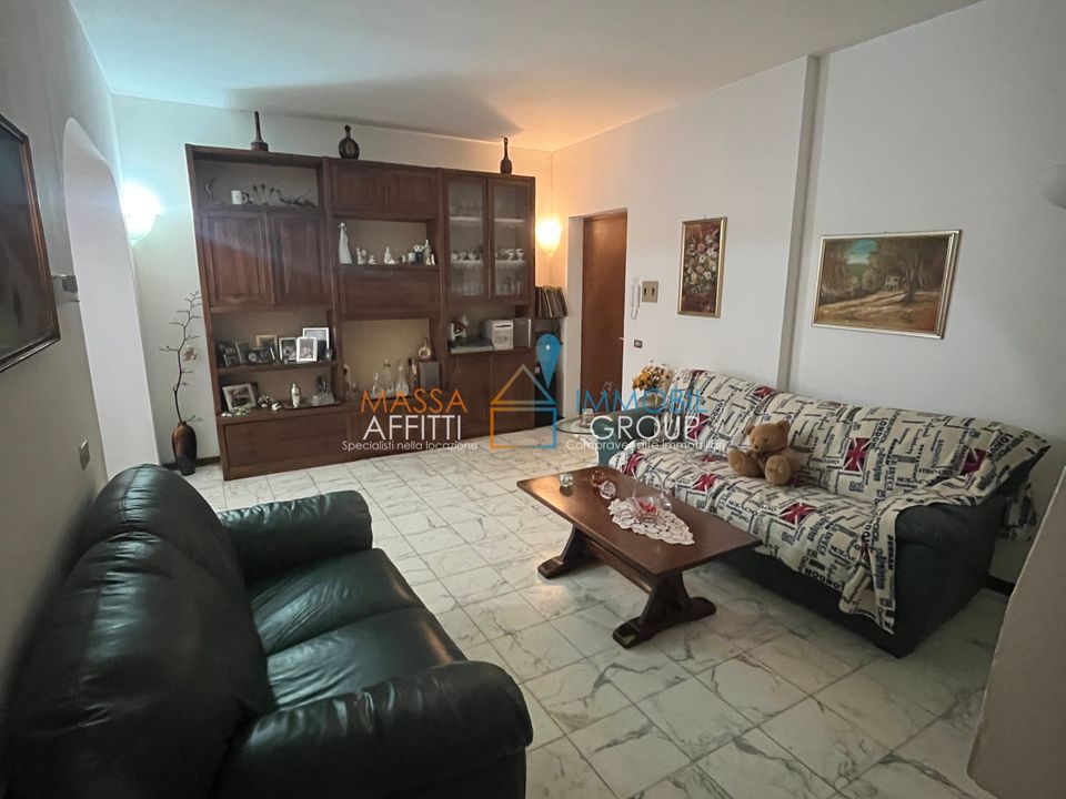 Lejlighed i Carrara, Massa and Carrara - foto 4