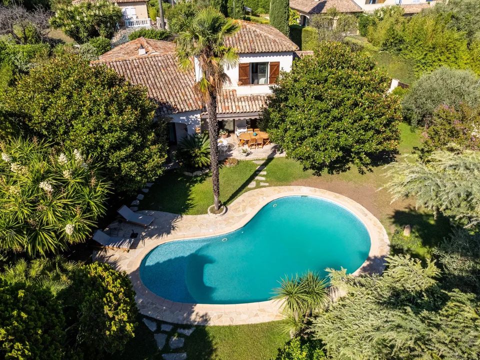 Villa i Mougins, Alpes-Maritimes - foto 1