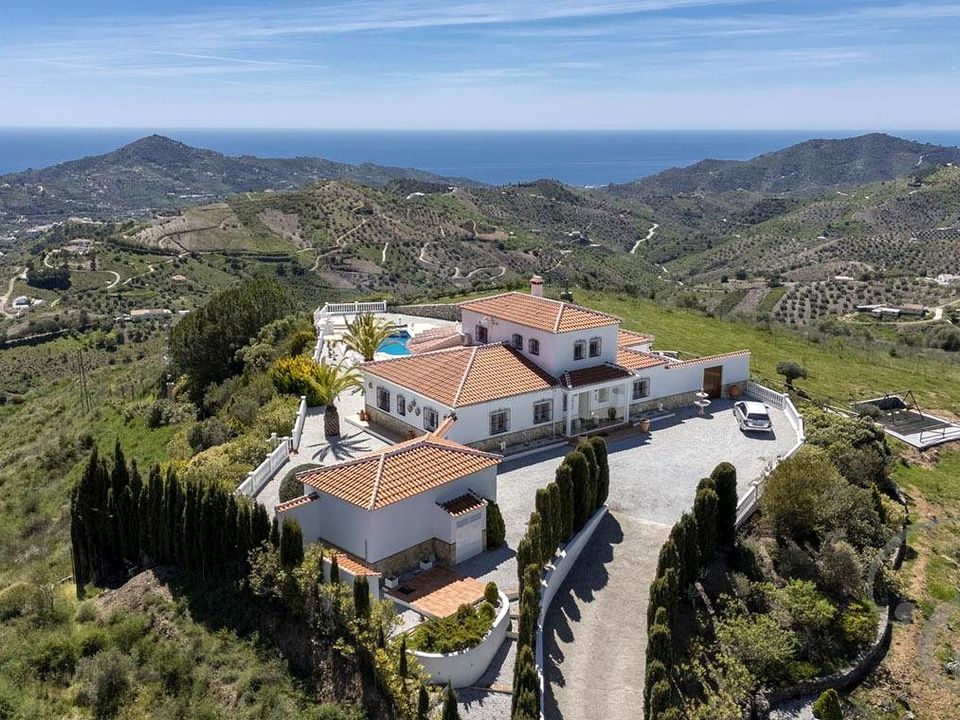 Villa i Canillas De Albaida, Malaga - foto 2
