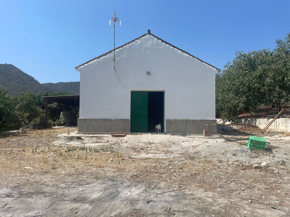 Helårsgrund i Coin, Malaga - foto 1