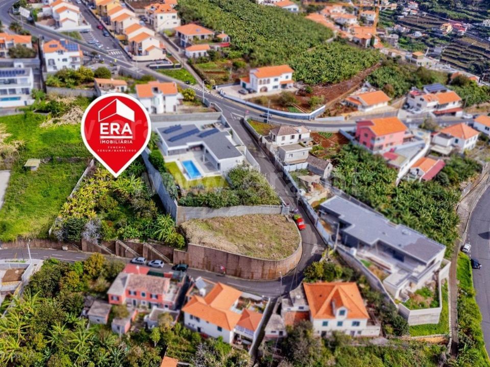 Helårsgrund i Calheta, Madeira - foto 1