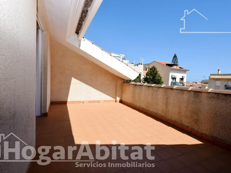 террасный дом в Canet D'en Berenguer, Valencia - фотография 4