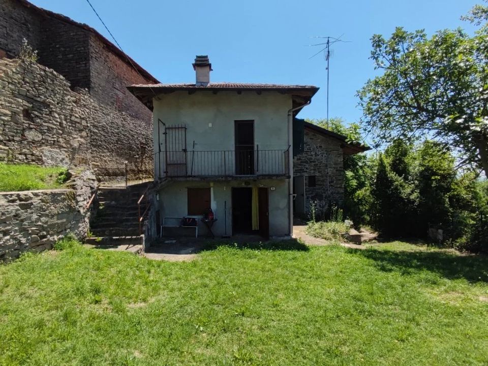 Landejendom i Cravanzana, Cuneo - foto 1