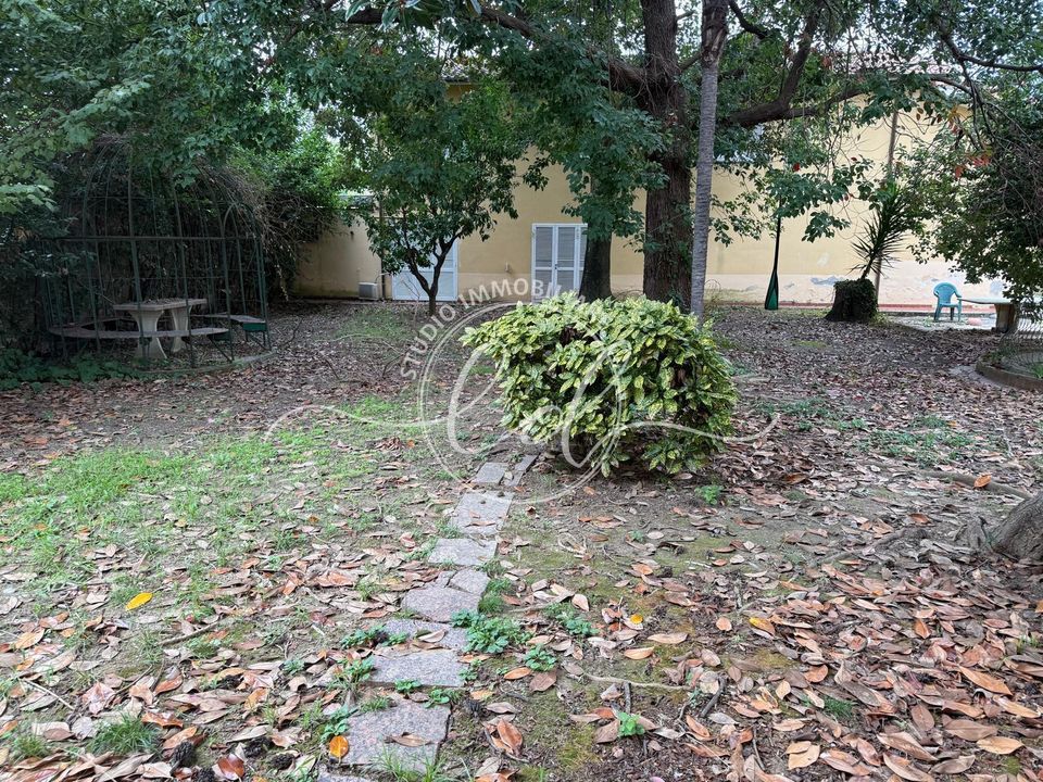 Rekkehus i Pietrasanta, Lucca - bilde 2