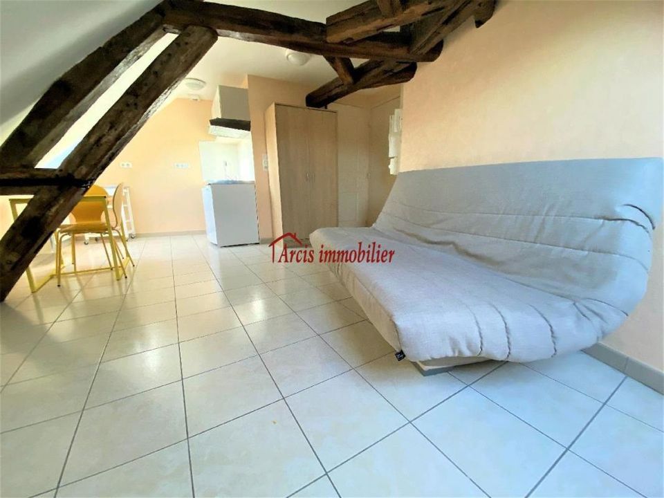 Lejlighed i Arcis-sur-Aube, Aube - foto 1