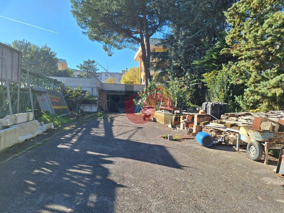 Erhvervsejendom i Benevento, Benevento - foto 2