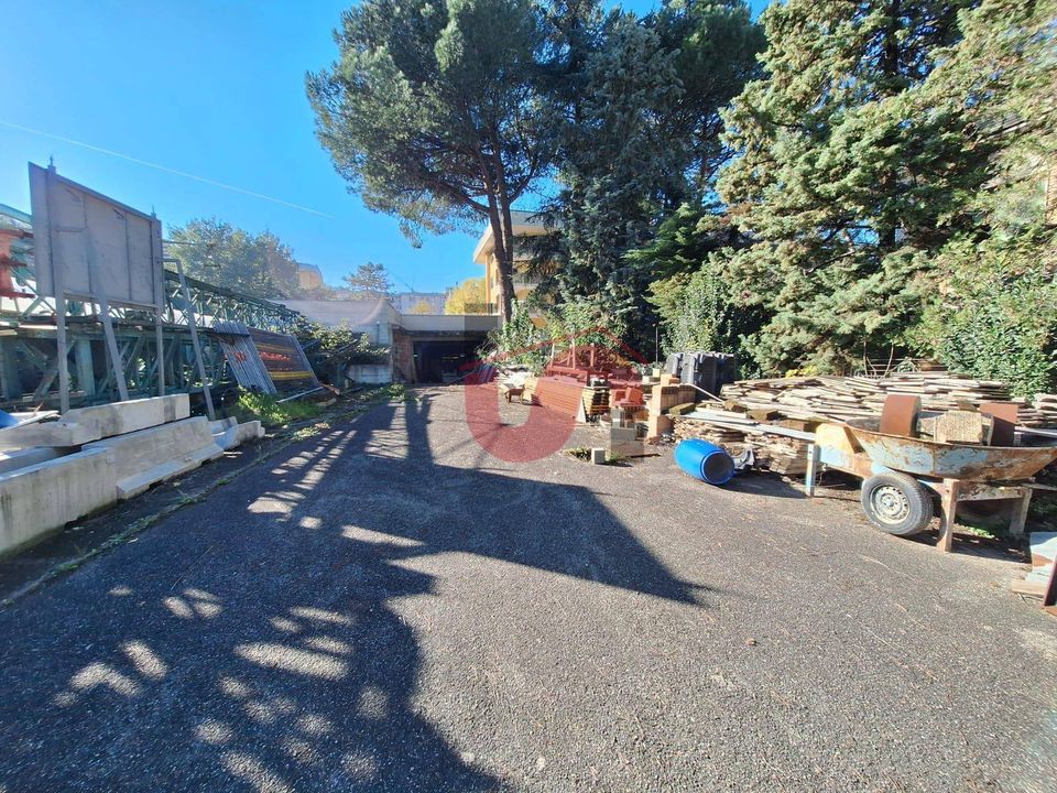 Erhvervsejendom i Benevento, Benevento - foto 3