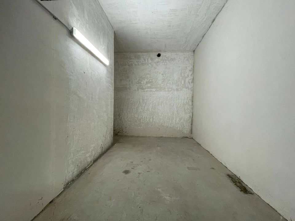 Parkeringsplads i San Nicola la Strada, Caserta - foto 5