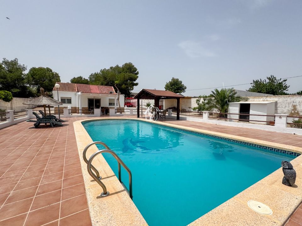 Villa i Pilar de la Horadada, Alicante - foto 1