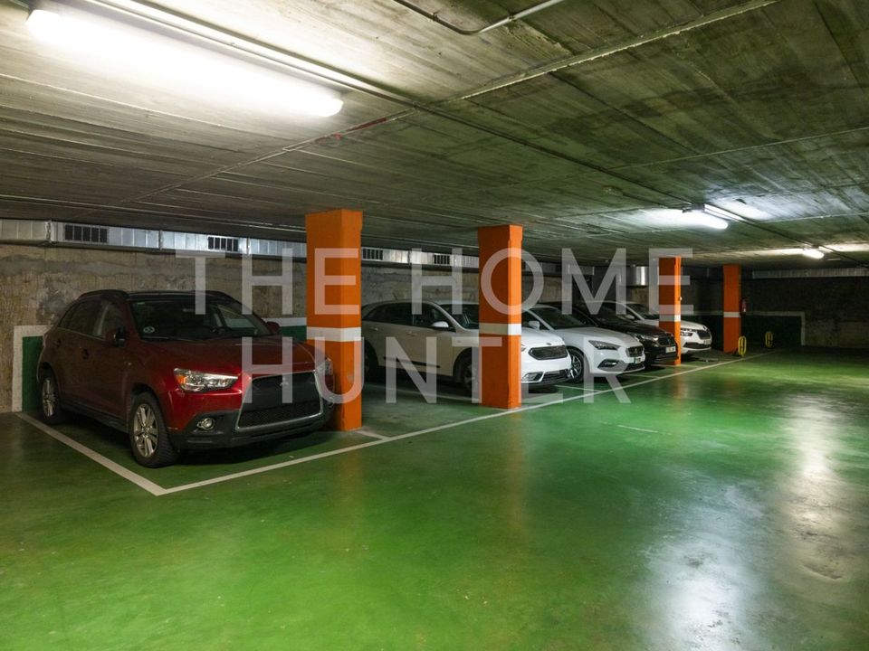Parkeringsplads i Barcelona, Barcelona - foto 5