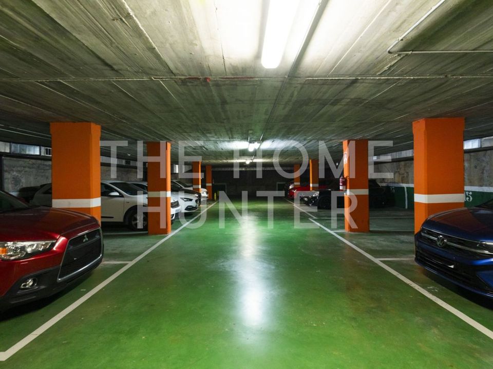 Parkeringsplads i Barcelona, Barcelona - foto 3
