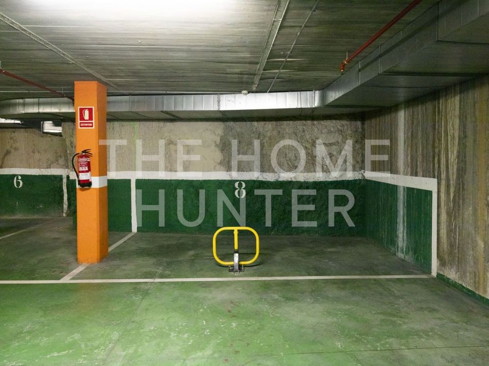 Parkeringsplads i Barcelona, Barcelona - foto 1