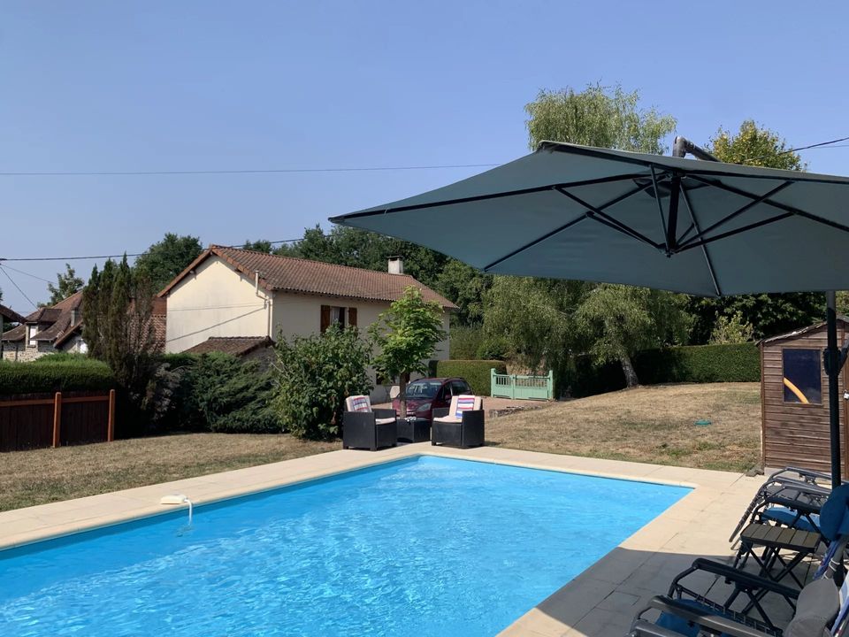 Landsbyhus i Saint-Saud-Lacoussiere, Dordogne - foto 1