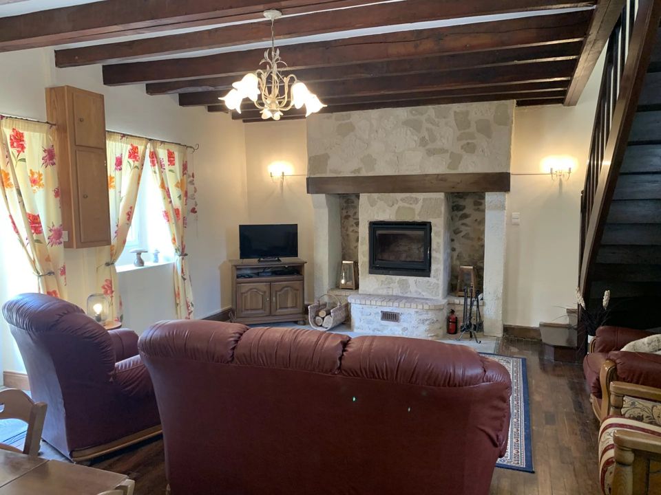 Landsbyhus i Saint-Saud-Lacoussiere, Dordogne - foto 3