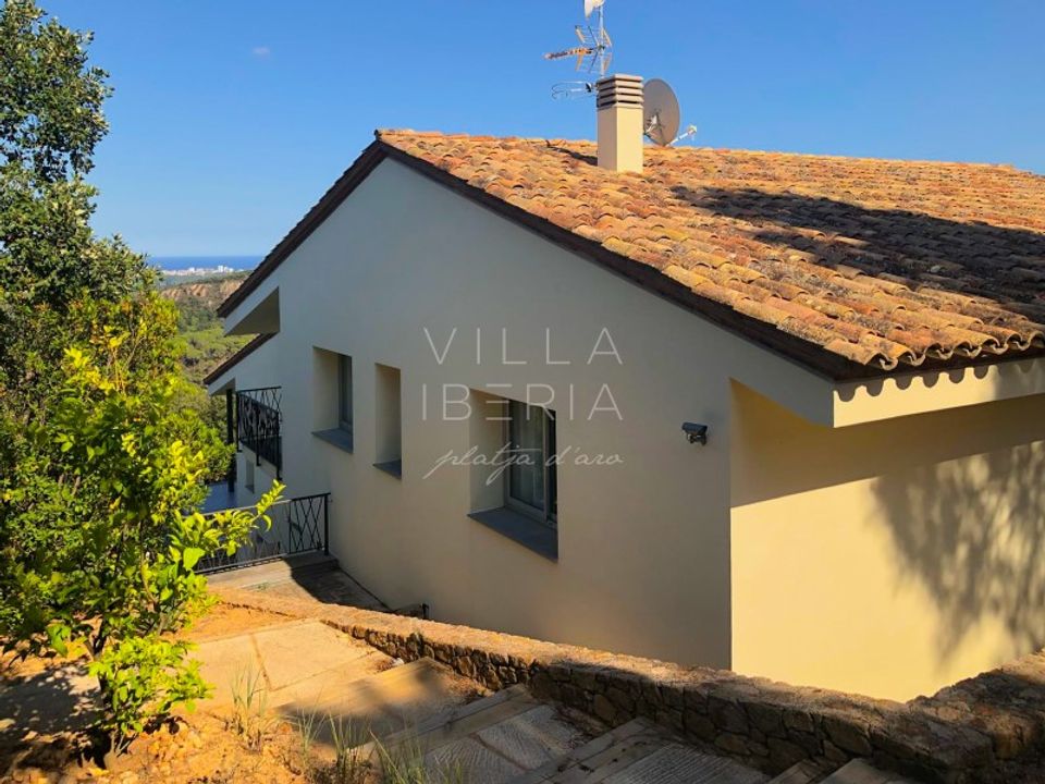 Villa i Bufaganyes, Gerona - foto 1