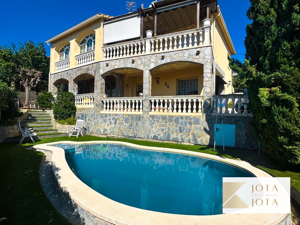 Villa a Tordera, Barcelona - foto 1