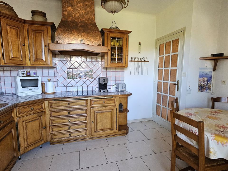 Villa i Saint-Gilles, Gard - foto 4