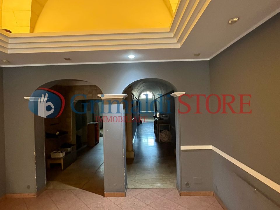 Commercial property in Lecce, Lecce - photo 3