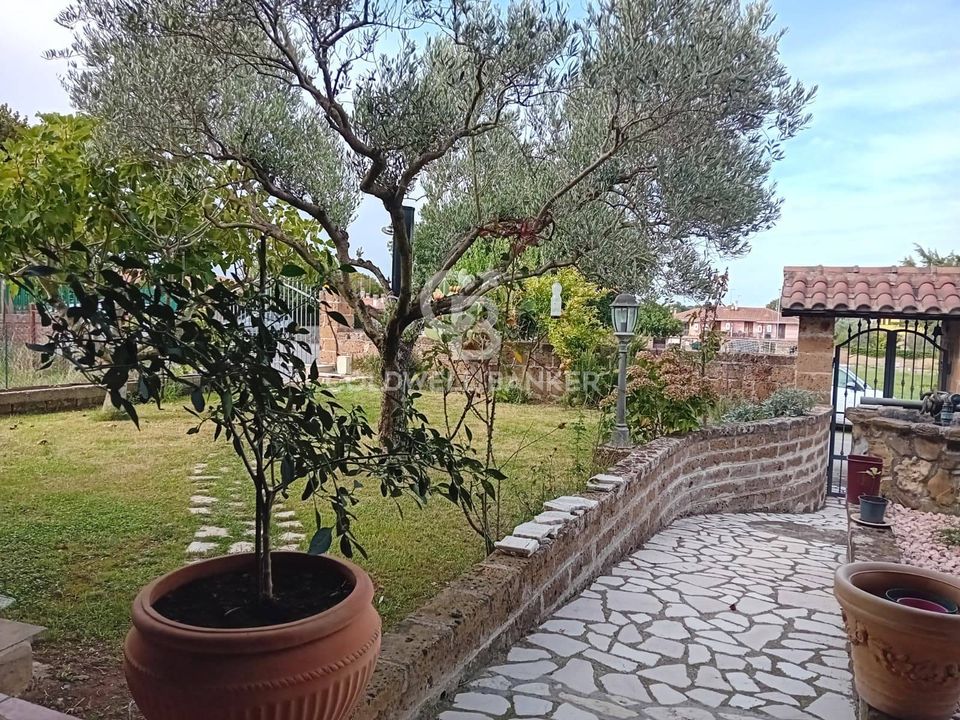 Villa i Fabrica di Roma, Viterbo - foto 1