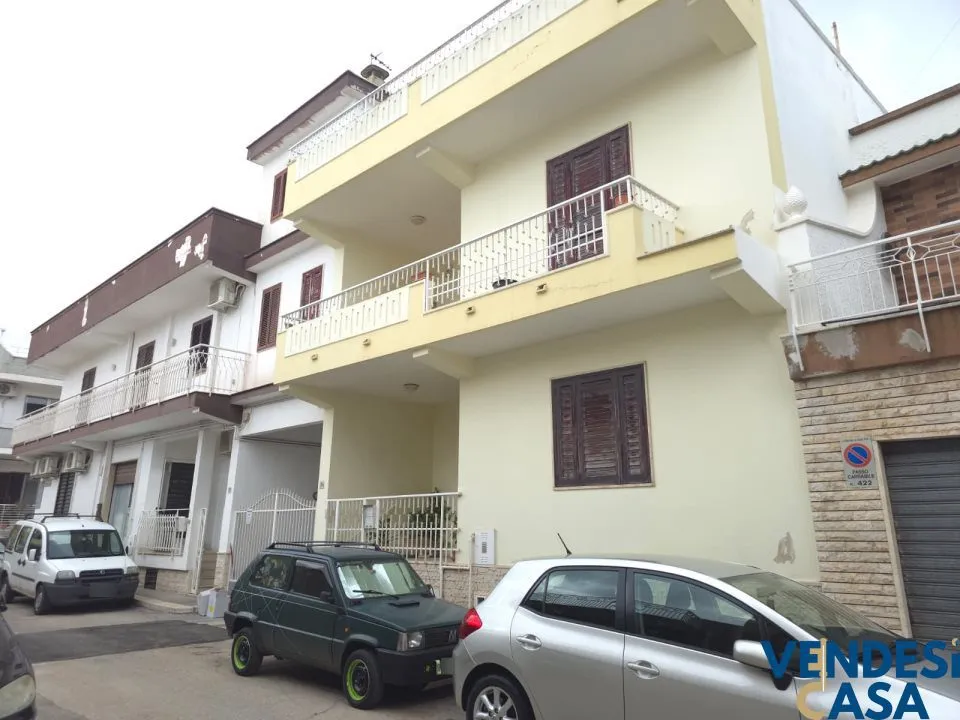 Villa i Adelfia, Bari - foto 1