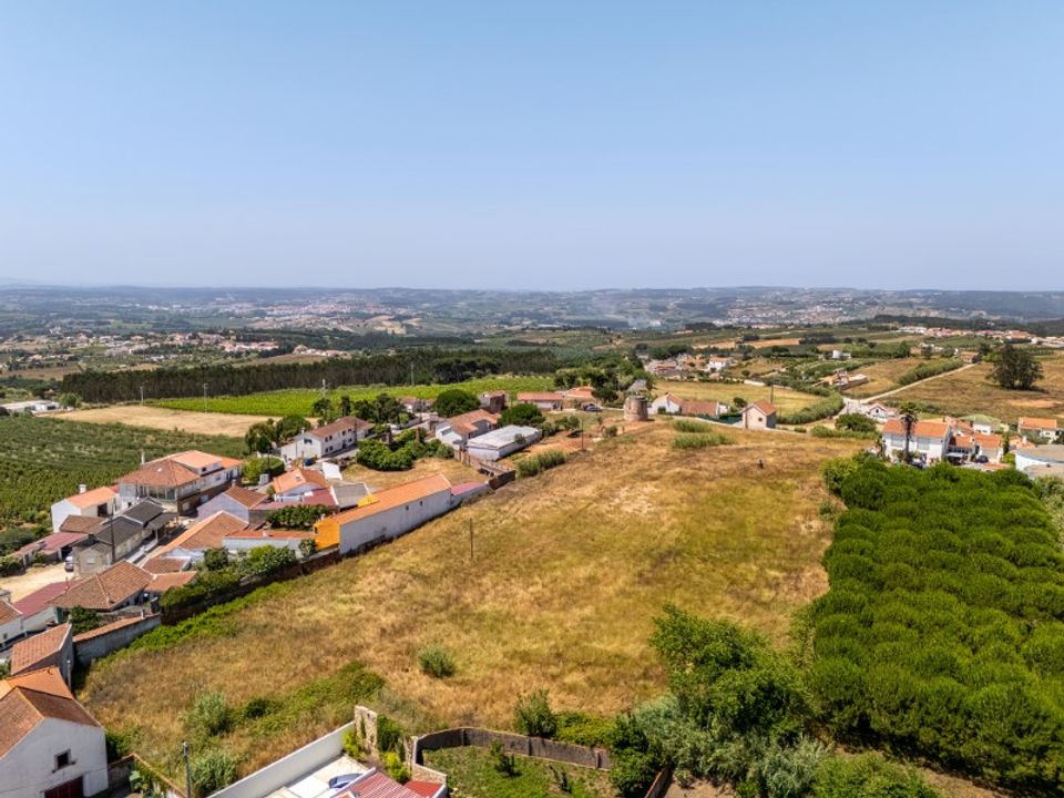 Helårsgrund i Carvalhal, Leiria - foto 1