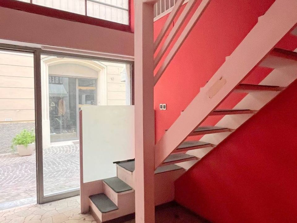 Erhvervsejendom i Mantua, Mantua - foto 1