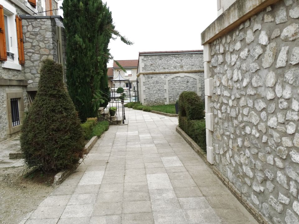 L'establiment comercial a Tain-l'Hermitage, Drome - foto 1