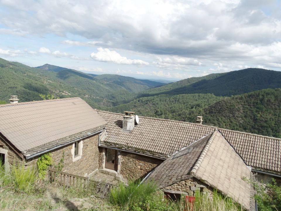 Farm hus i St.-André-Lachamp, Ardeche - foto 2