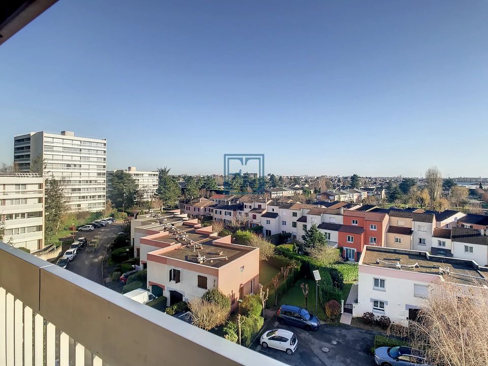 Lejlighed i Élancourt, Yvelines - foto 1