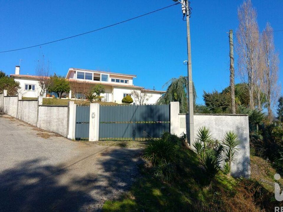 Byhus i Oliveira de Azemeis, Aveiro - foto 1